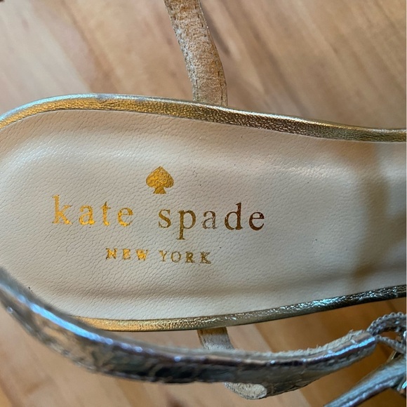Kate Spade New York Leather Gold Animal Print T-Strap Sandals - Picture 9 of 9